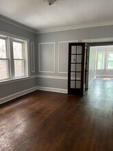 8038 S Maryland Ave, Unit 3 in Chicago, IL - Building Photo - Building Photo