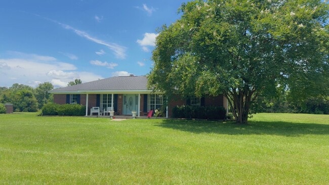 143 Wright Way in Lucedale, MS - Building Photo - Building Photo
