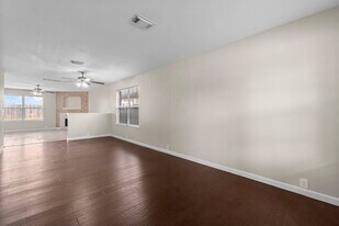 511 Cypresswood Knoll in Spring, TX - Building Photo