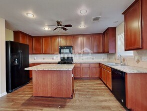 17022 Sperry Landing Dr in Houston, TX - Building Photo - Building Photo