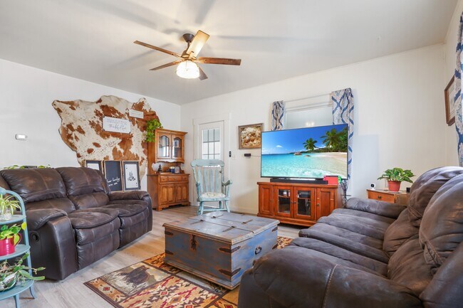 1009 8th St in Rupert, ID - Building Photo - Building Photo