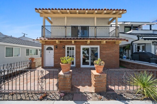 property at 131 Opal Ave