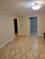 659 Ziegler Dr in Grayslake, IL - Building Photo