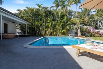 4103 Polk St in Hollywood, FL - Building Photo - Building Photo
