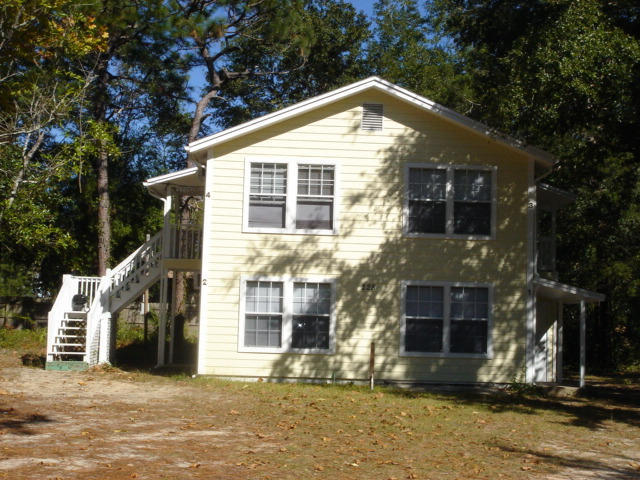 228 Chicago Ave in Valparaiso, FL - Building Photo