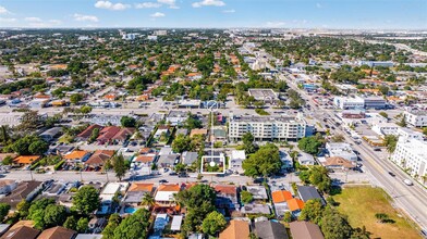 538 NW 25th Ct in Miami, FL - Building Photo - Building Photo