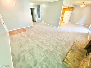 6661 W Tropicana Ave in Las Vegas, NV - Building Photo - Building Photo