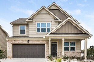 600 Lavenham Ln in Fuquay Varina, NC - Building Photo