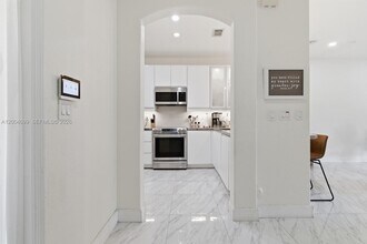 15282 SW 89th Terrace in Miami, FL - Building Photo - Building Photo