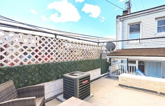 321 Fagley St in Baltimore, MD - Building Photo - Building Photo