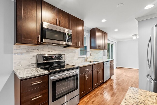 10411 Outlook Ct in Fort Washington, MD - Building Photo - Building Photo