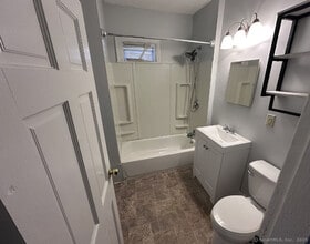 460 Edgewood St in Hartford, CT - Building Photo - Building Photo