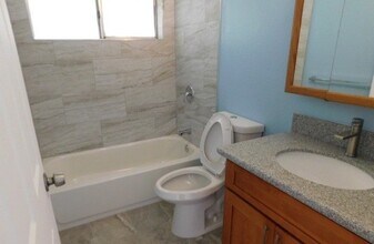 85-810-810 Lihue St in Waianae, HI - Building Photo - Building Photo