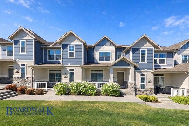 5661 Coastal Ridge Ln in West Valley City, UT - Building Photo - Building Photo