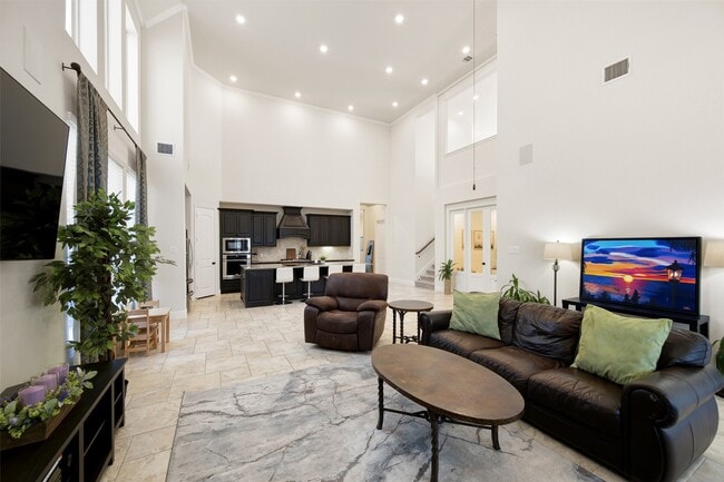 property at 3322 Pleasant Hollow Ln