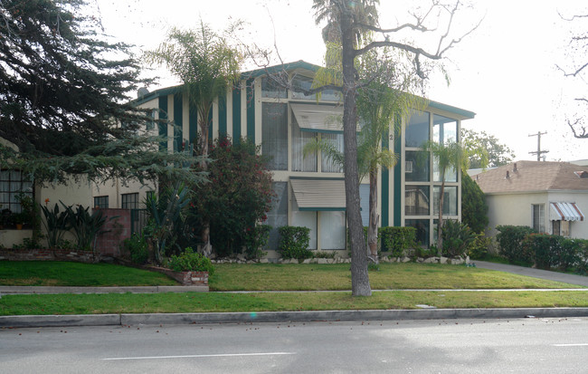 420 S Chevy Chase Dr in Glendale, CA - Building Photo - Building Photo