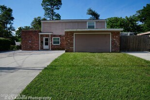 2453 Wilmont Ave in Jacksonville, FL - Building Photo
