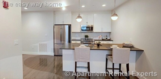 434 McGrath Hwy, Unit #307