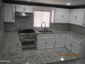 712 Ascencion St in El Paso, TX - Building Photo - Building Photo