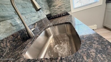 420 Cross Rd in Matawan, NJ - Building Photo - Building Photo