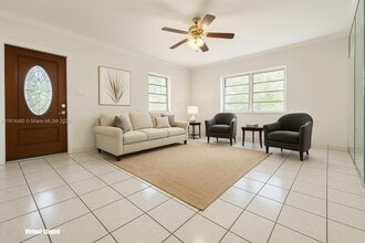 413 Swan Ave in Miami Springs, FL - Building Photo - Building Photo