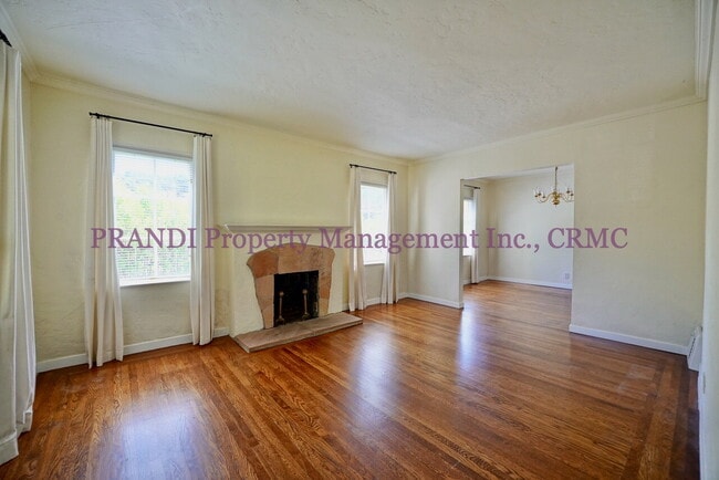 1 Santa Cruz Ave in San Anselmo, CA - Building Photo - Building Photo