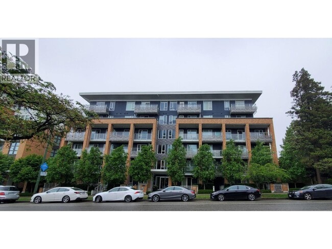 property at 6933 Cambie St.