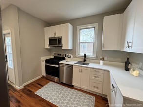 3608 Omohundro Ave, Unit 3608-1C in Norfolk, VA - Building Photo - Building Photo