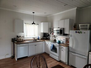 90 Depot St, Unit 90 B Depot St. in Chester, VT - Building Photo - Building Photo