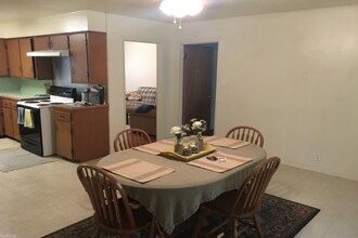 3902 Oaklawn St in Bryan, TX - Building Photo - Building Photo