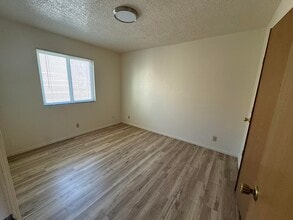 13401 Fruit Ave NE in Albuquerque, NM - Building Photo - Building Photo