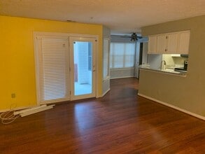 2401 Forest Edge Ct in Odenton, MD - Building Photo - Building Photo
