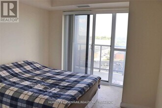 181 Village Green Square in Toronto, ON - Building Photo - Building Photo