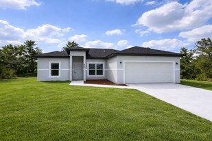 420 Hallmark Ave in Lake Placid, FL - Building Photo