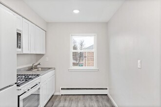 Brighton Estates in Belleville, NJ - Building Photo - Building Photo