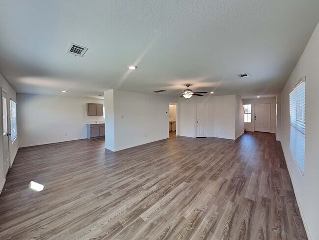 18843 Wembley Vis Trl in Roman Forest, TX - Building Photo - Building Photo