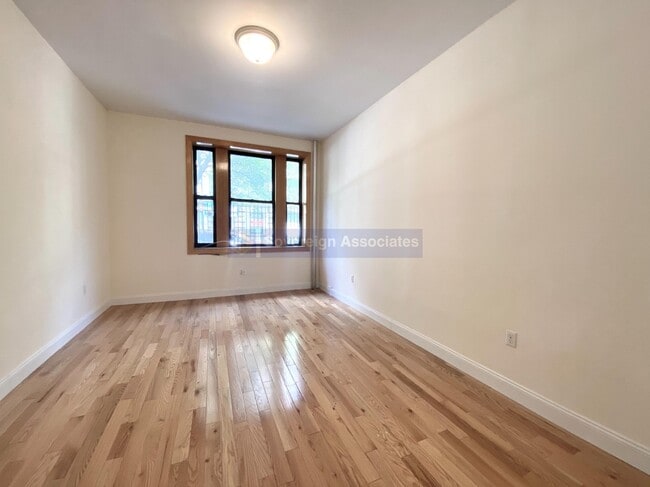 280 Fort Washington Ave in New York, NY - Building Photo - Building Photo
