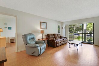 2703 SW Matheson Ave in Palm City, FL - Building Photo - Building Photo