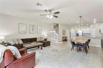 10450 Wellington Parc Dr in Wellington, FL - Building Photo - Building Photo