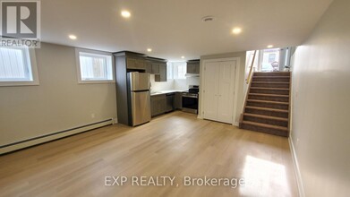 642 West St in Prescott, ON - Building Photo - Building Photo
