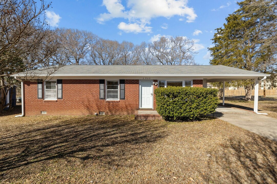 2803 Gail Ave in Gastonia, NC - Building Photo