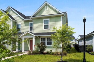 115 Archdale St in Summerville, SC - Building Photo - Building Photo