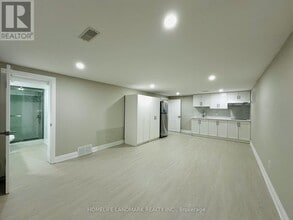 38 Howarth Ave in Toronto, ON - Building Photo - Building Photo