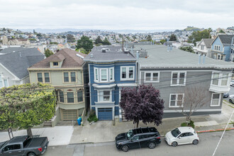 835 Douglass St in San Francisco, CA - Foto de edificio - Building Photo