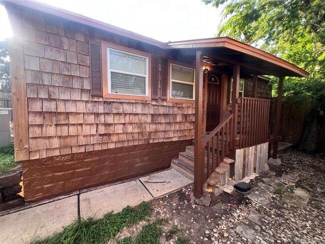 1000 E 53rd St in Austin, TX - Building Photo - Building Photo