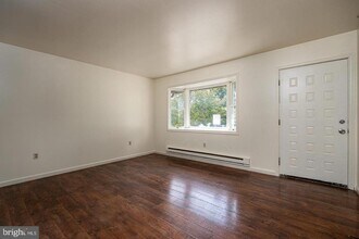 3748 Tudor Dr in Harrisburg, PA - Building Photo - Building Photo