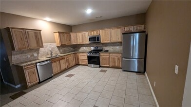 1202 Christian Ave in Springdale, AR - Building Photo - Building Photo