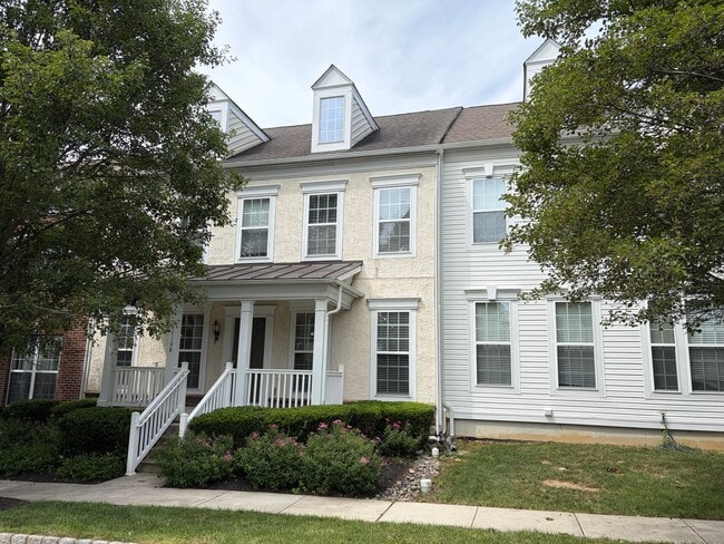 property at 1108 Harding Cir