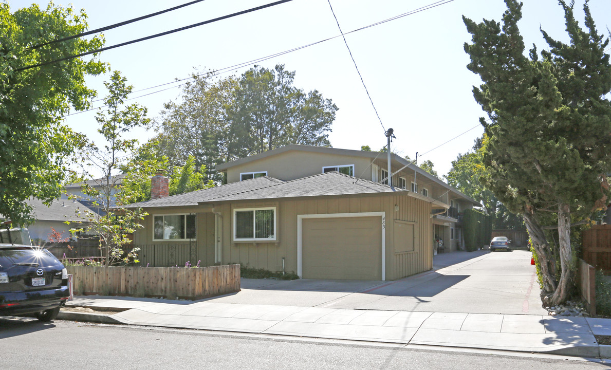 483 Mariposa Ave in Mountain View, CA - Building Photo