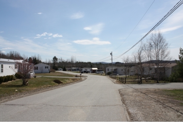 Cascade Leisure Park in Farmington, ME - Building Photo